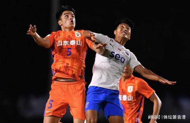 费耶诺德对阿贾克斯精彩纷呈的比赛